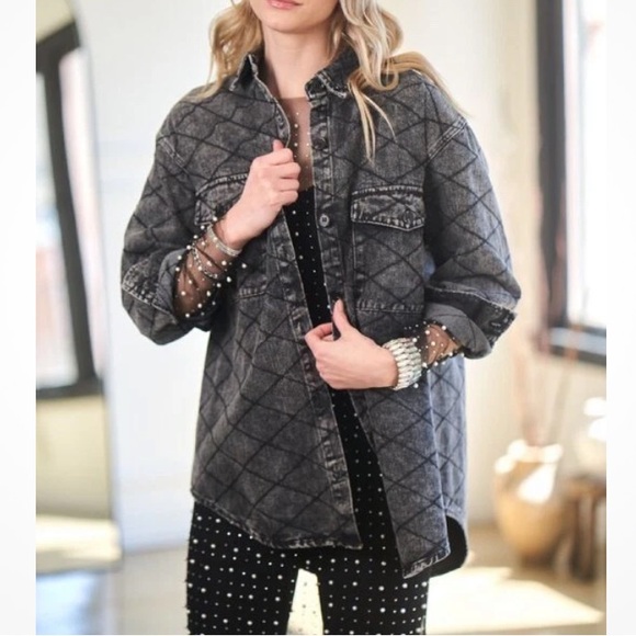 Impressions Charcoal Quilted Shacket - Picture 3 of 4